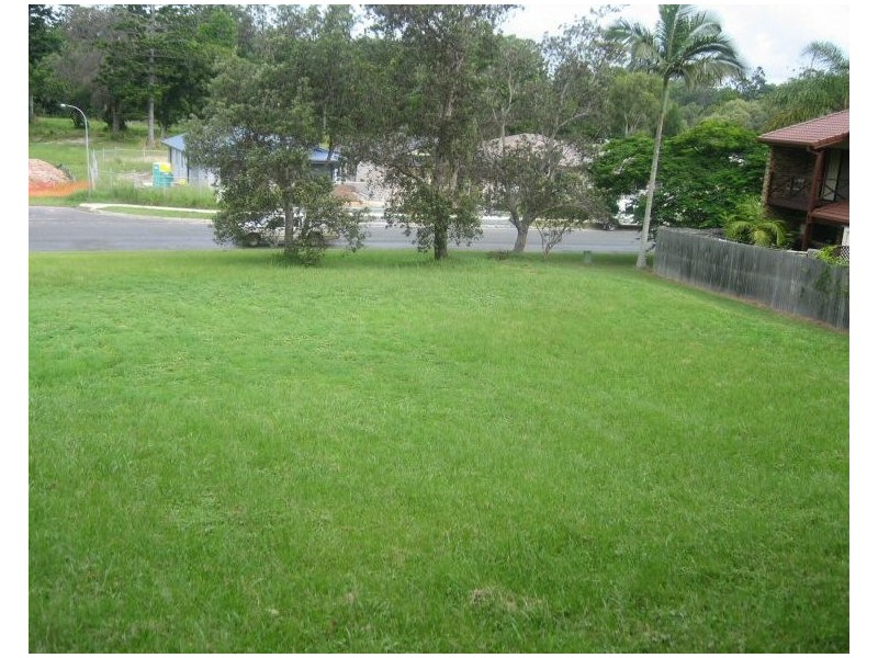 41 Rajah Road, Ocean Shores NSW 2483