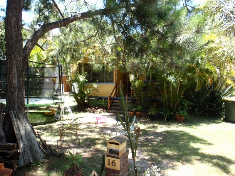 16 Beach avenue, South Golden Beach NSW 2483