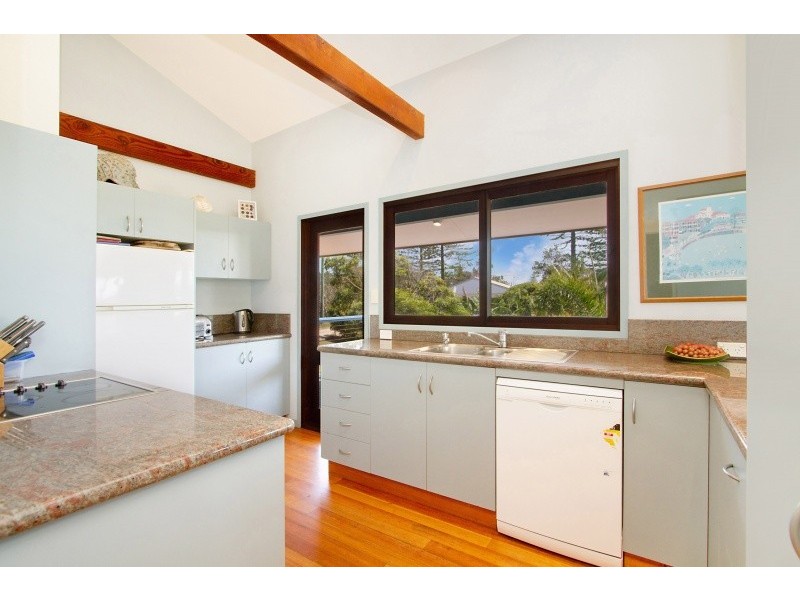 18 River street, New Brighton NSW 2483