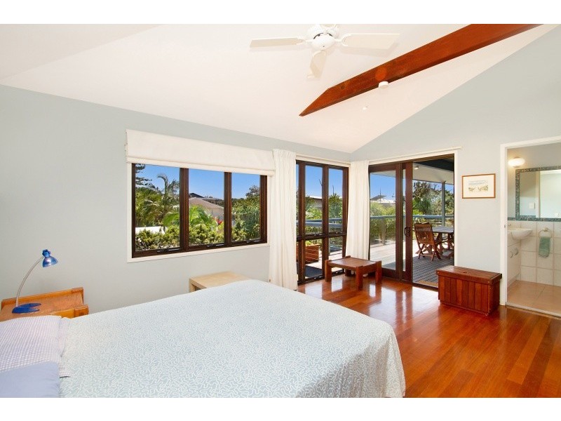 18 River street, New Brighton NSW 2483