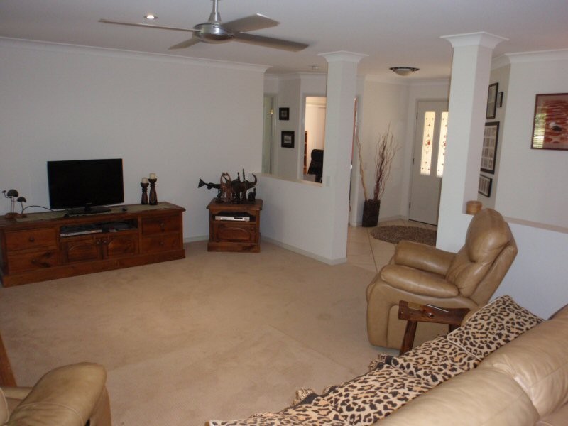 14 Terrara Court, Ocean Shores NSW 2483