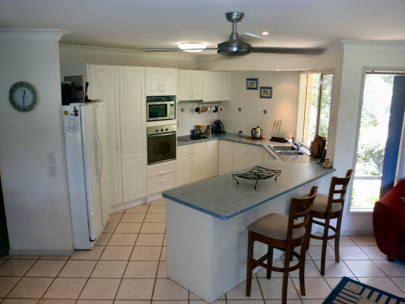 14 Terrara Court, Ocean Shores NSW 2483