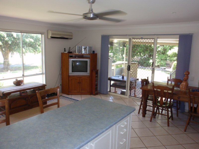 14 Terrara Court, Ocean Shores NSW 2483