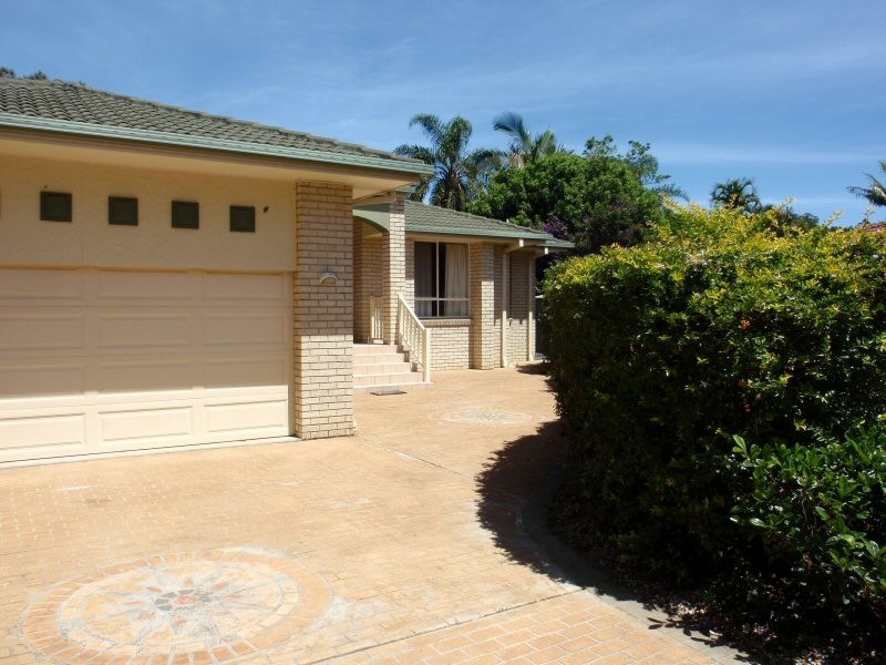 14 Terrara Court, Ocean Shores NSW 2483