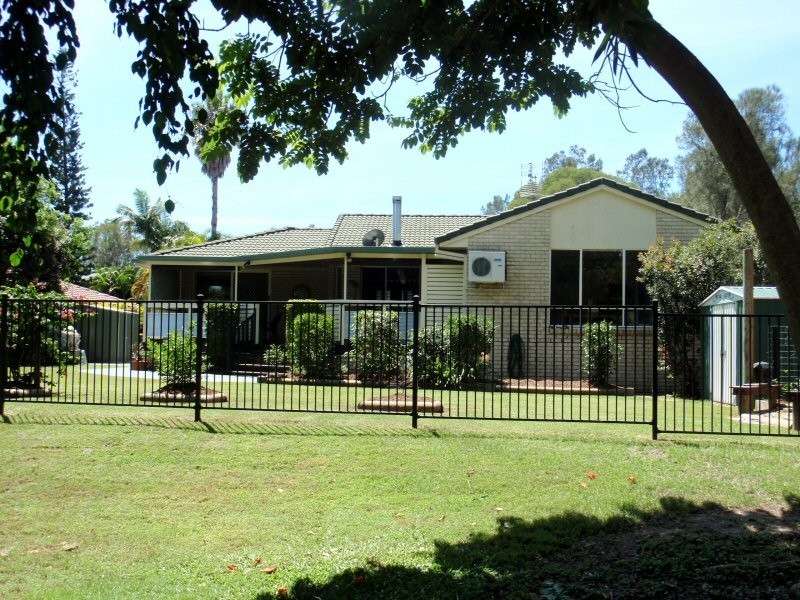 14 Terrara Court, Ocean Shores NSW 2483