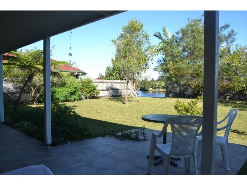 44 Kallaroo Circuit, Ocean Shores NSW 2483