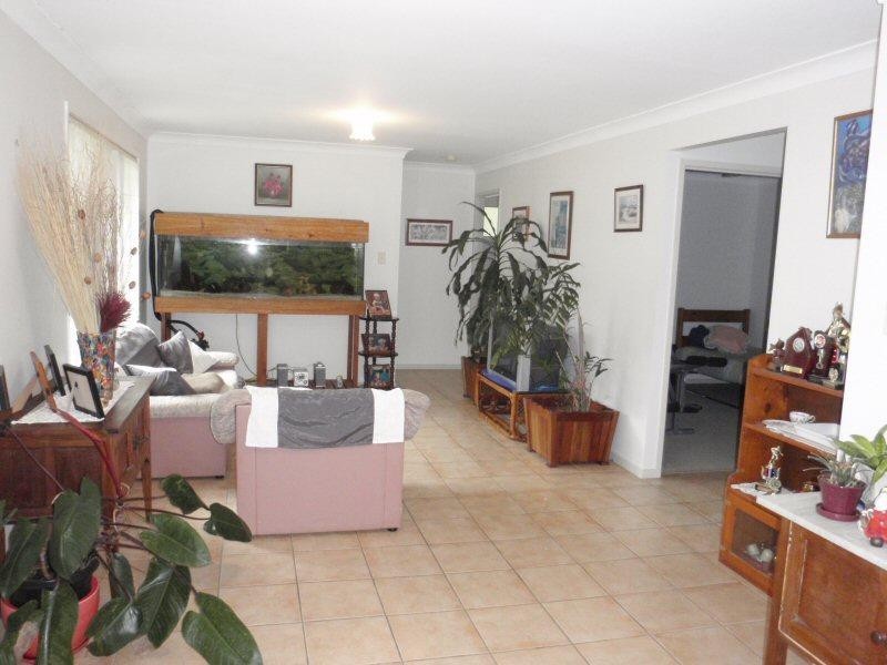 103 Balemo Drive, Ocean Shores NSW 2483