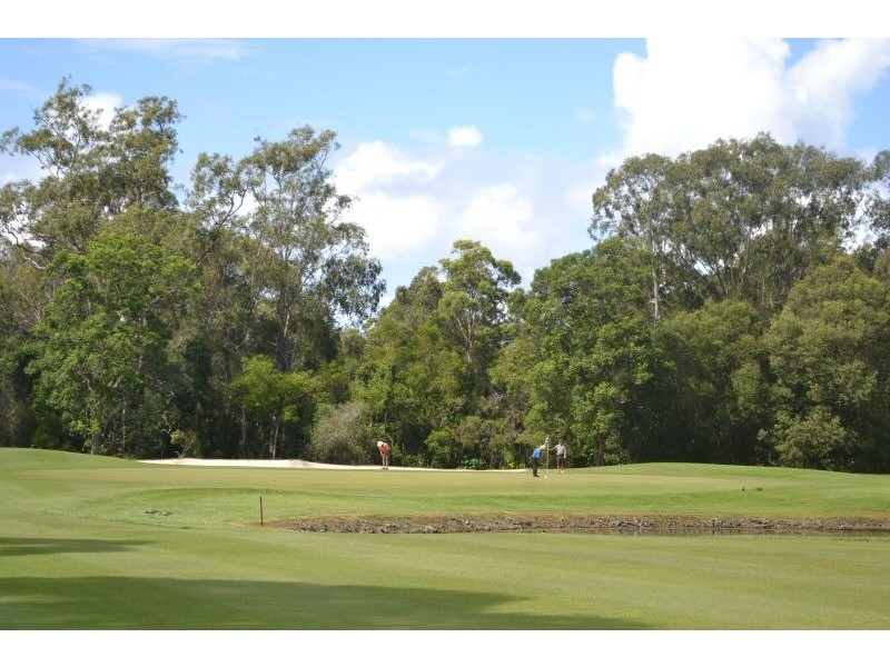 70 Balemo Drive, Ocean Shores NSW 2483