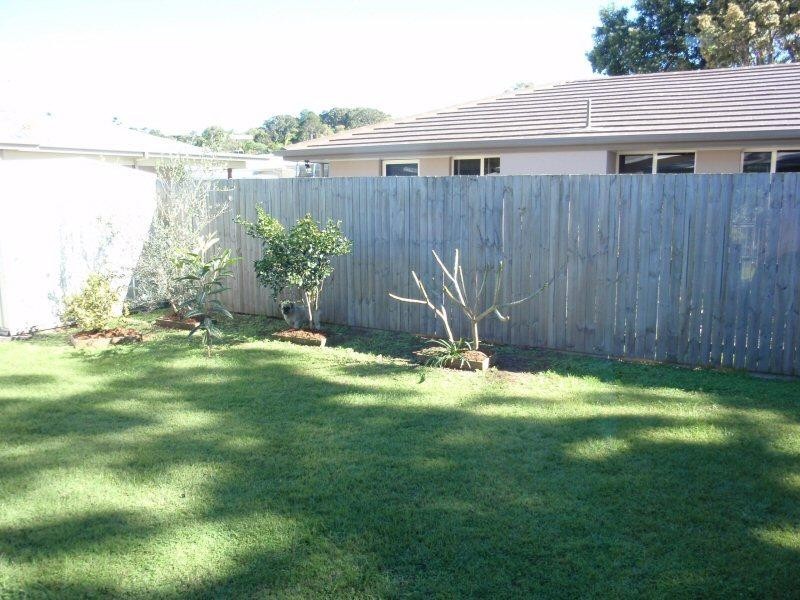 7 Miram Place, Ocean Shores NSW 2483