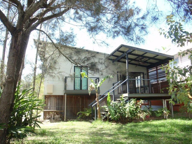 16 North Head Road, New Brighton NSW 2483
