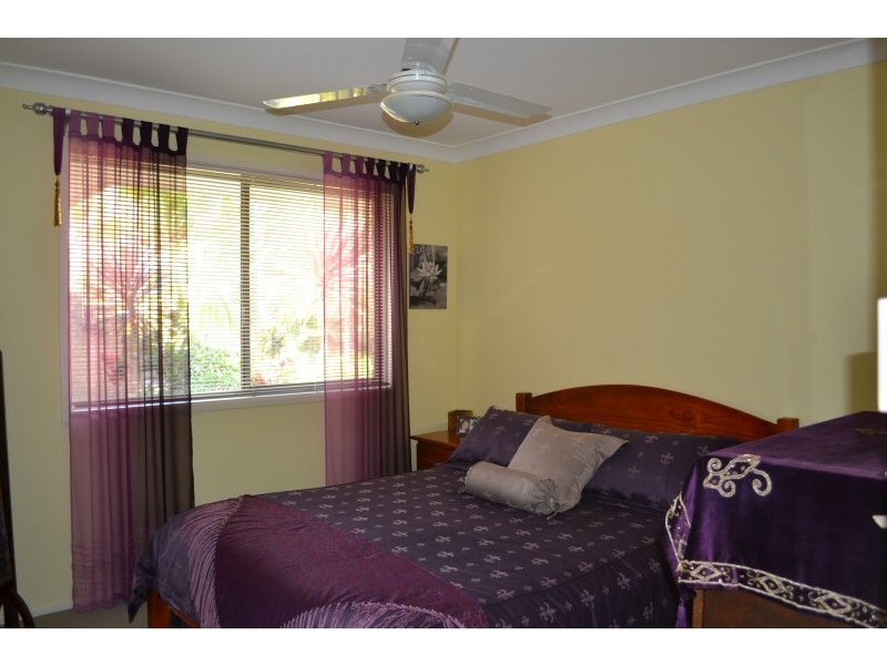 7 Aloota Crescent, Ocean Shores NSW 2483