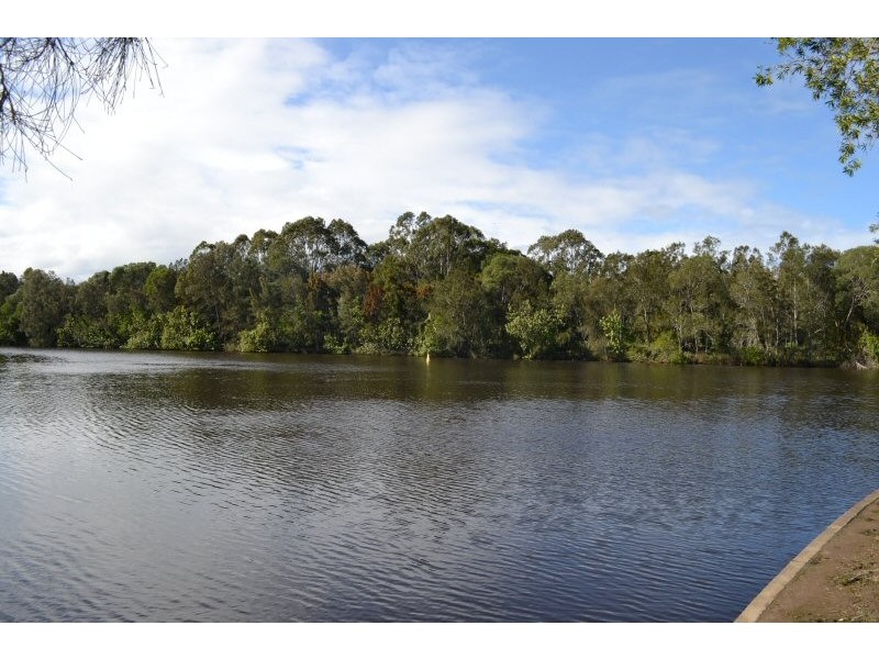10 Larelar Court, Ocean Shores NSW 2483