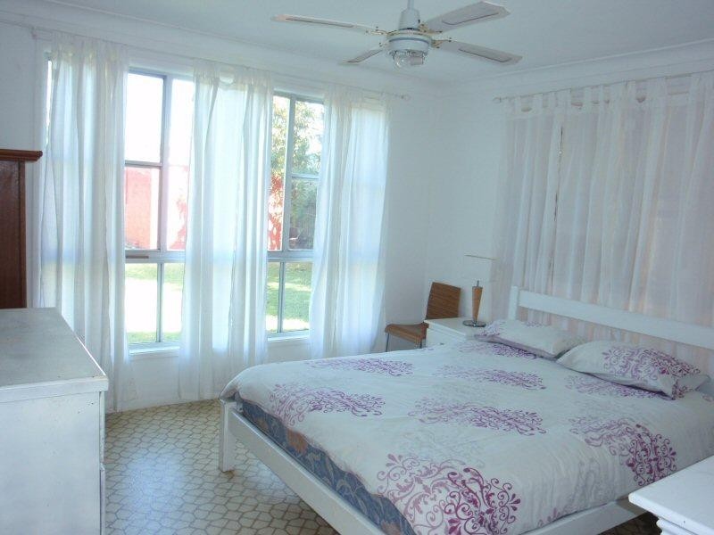 17 Pacific Esplanade, South Golden Beach NSW 2483