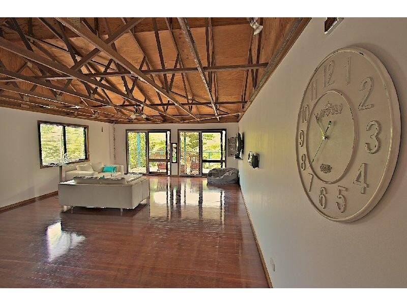 8 Pacific Esplanade, South Golden Beach NSW 2483