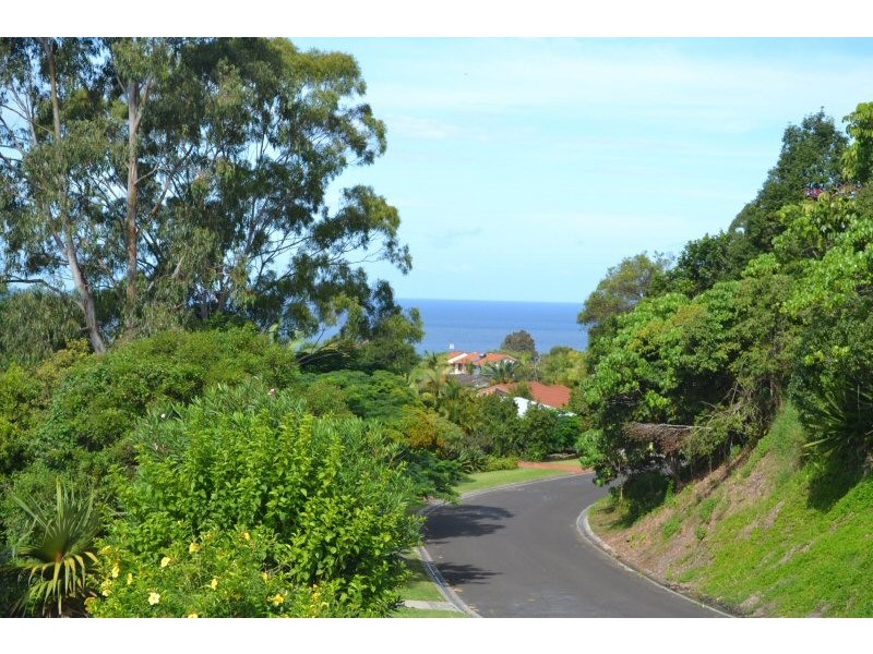 22 Tongarra Drive, Ocean Shores NSW 2483