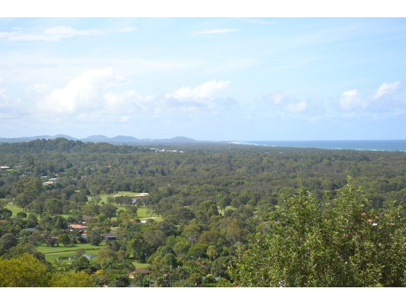 22 Tongarra Drive, Ocean Shores NSW 2483