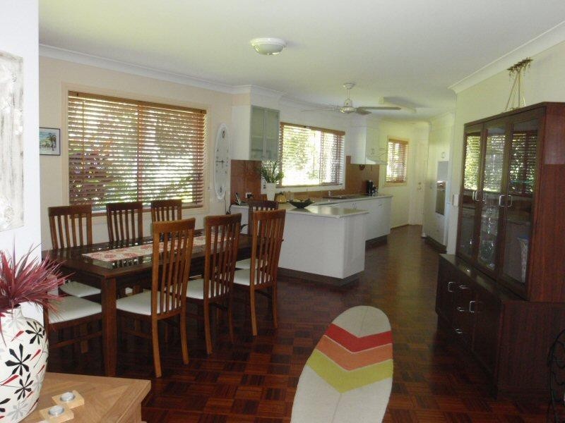 4/10 Balemo Drive, Ocean Shores NSW 2483