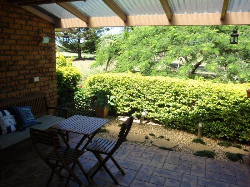 4/10 Balemo Drive, Ocean Shores NSW 2483