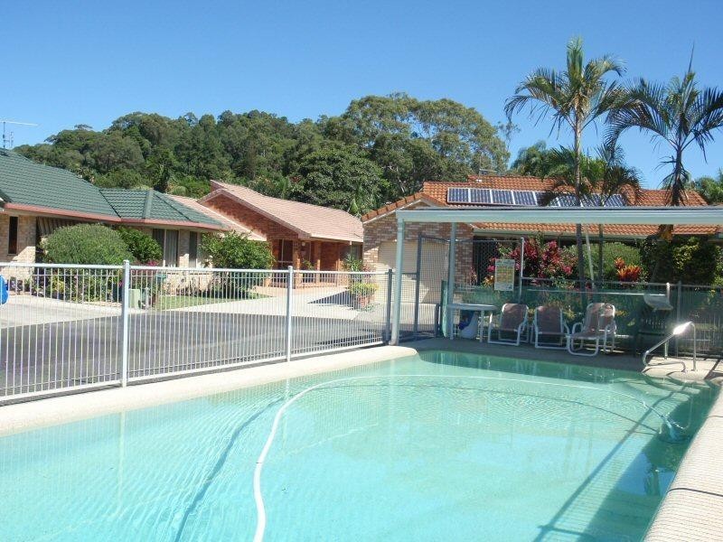 4/10 Balemo Drive, Ocean Shores NSW 2483