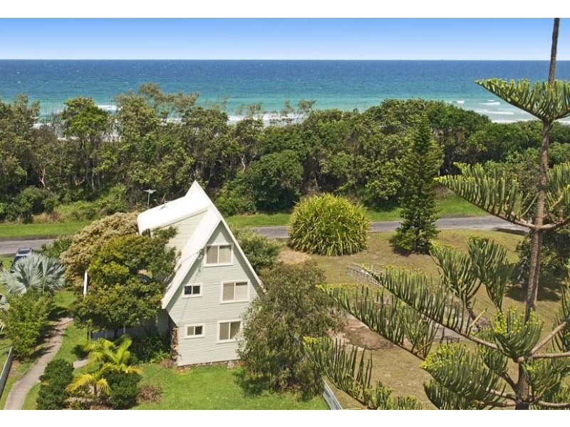 12 Pacific Esplanade, South Golden Beach NSW 2483