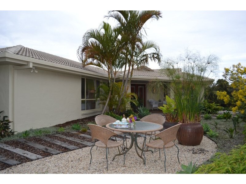 10 Konda Court, Ocean Shores NSW 2483