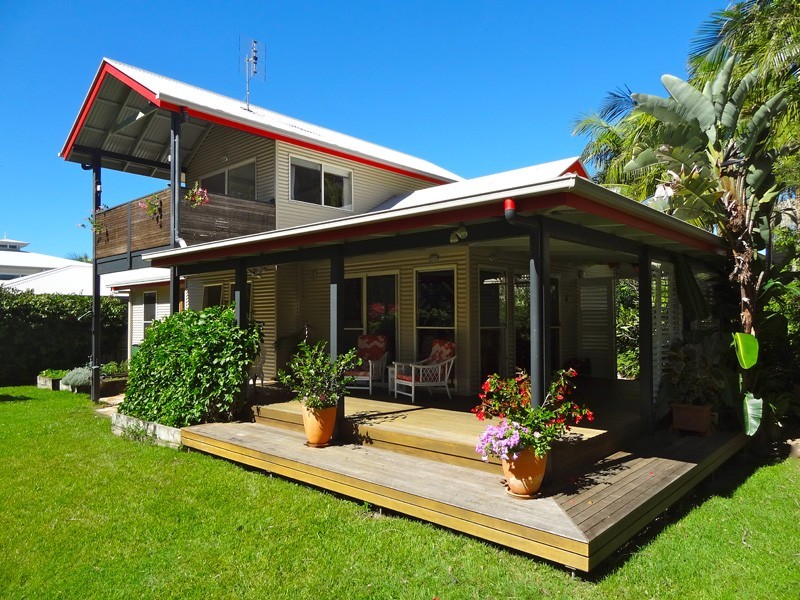 38 Mia Court, Ocean Shores NSW 2483