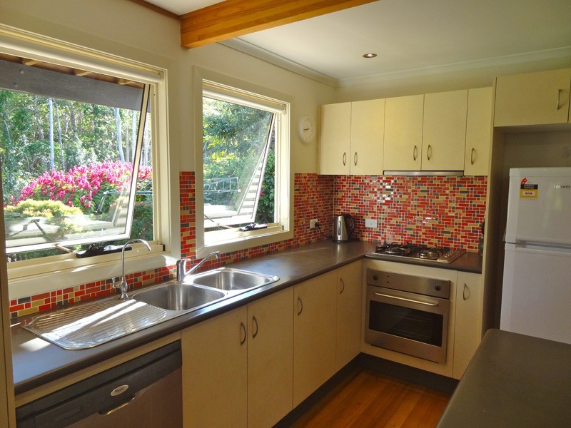 38 Mia Court, Ocean Shores NSW 2483