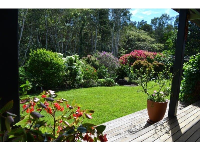 38 Mia Court, Ocean Shores NSW 2483