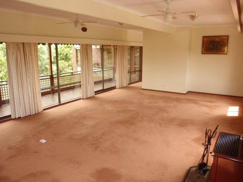 34 Warrambool Road, Ocean Shores NSW 2483