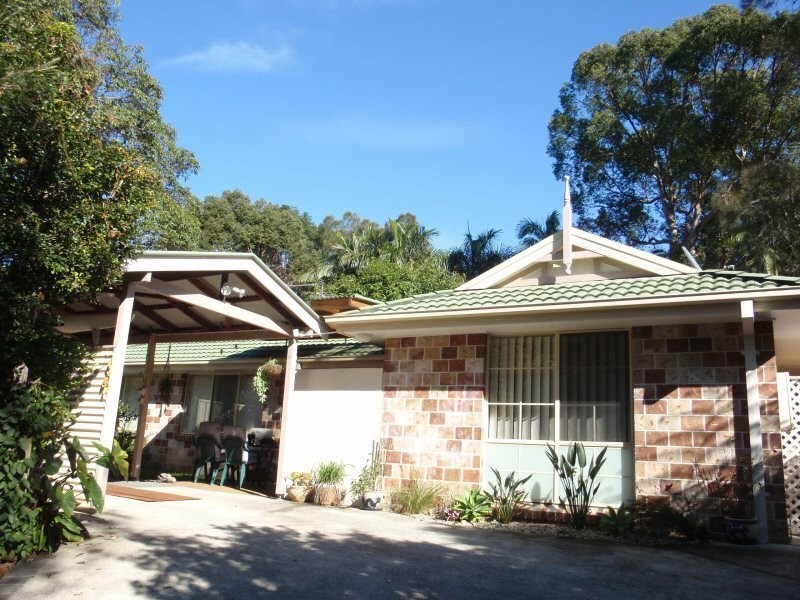 103 Balemo Drive, Ocean Shores NSW 2483