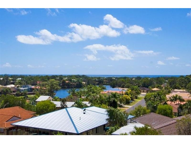 18 Palmer Avenue, Ocean Shores NSW 2483