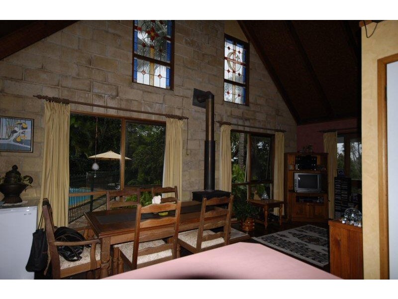 6 Gin Gin Crescent, Ocean Shores NSW 2483