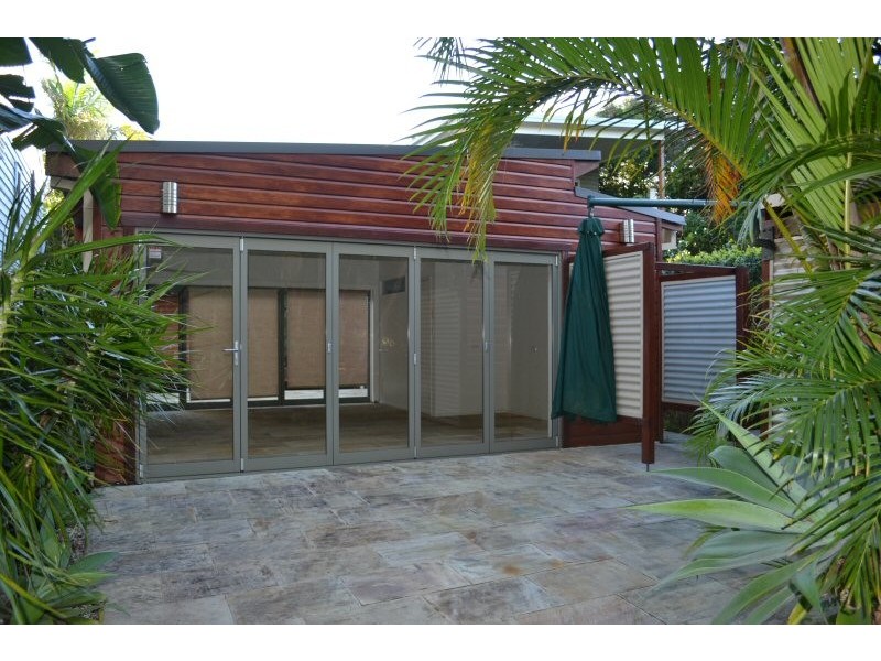 9 PACIFIC ESPLANADE, South Golden Beach NSW 2483