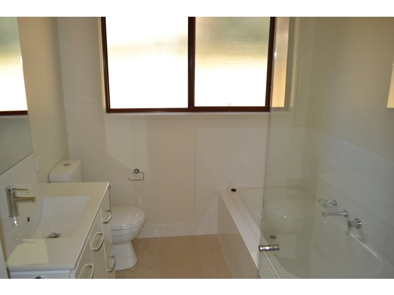 1/2 Gahwang Court, Ocean Shores NSW 2483