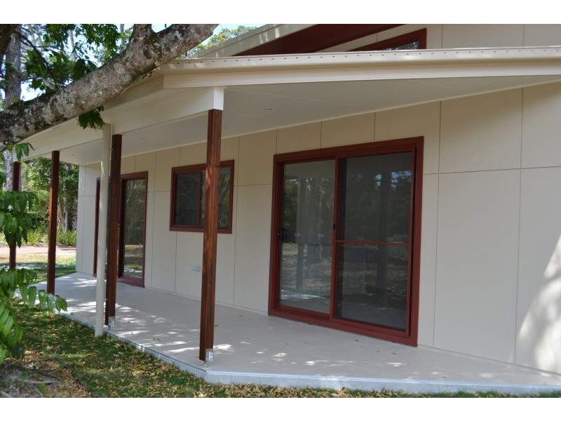 1/2 Gahwang Court, Ocean Shores NSW 2483