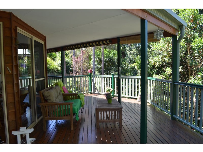 20 Mundurra Avenue, Ocean Shores NSW 2483