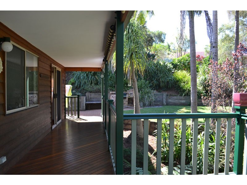 20 Mundurra Avenue, Ocean Shores NSW 2483