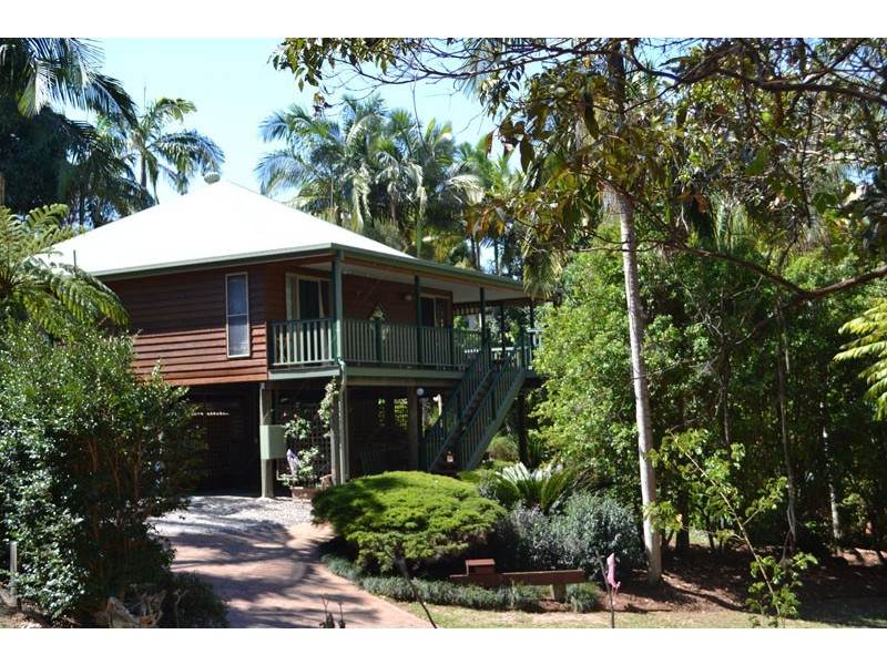 20 Mundurra Avenue, Ocean Shores NSW 2483