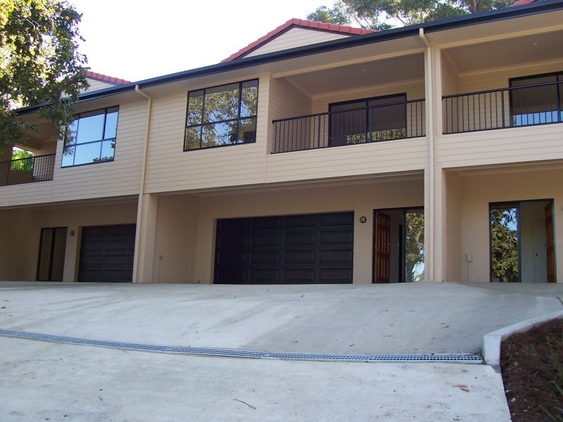 3/3 Duroon, Ocean Shores NSW 2483