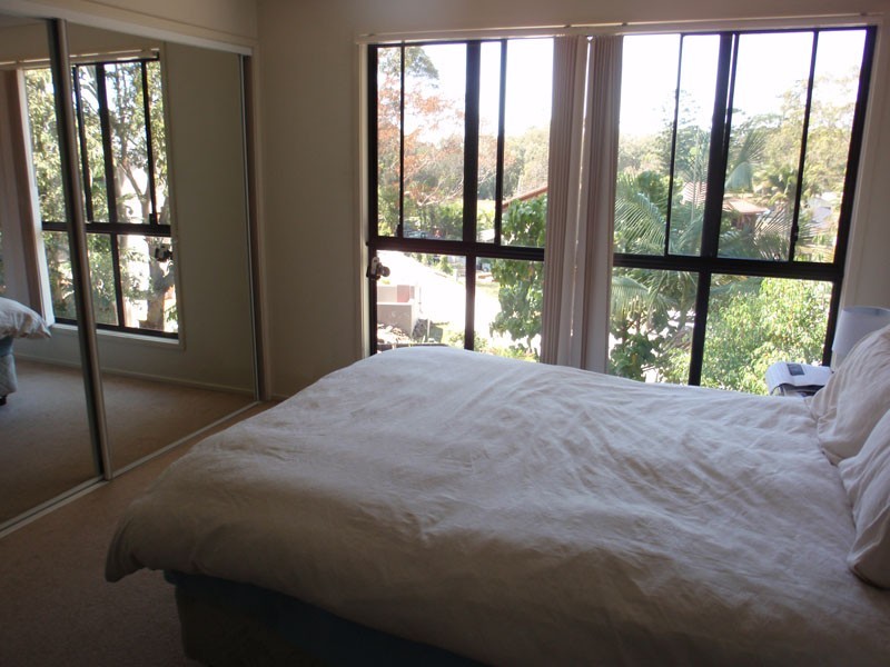 3/3 Duroon, Ocean Shores NSW 2483