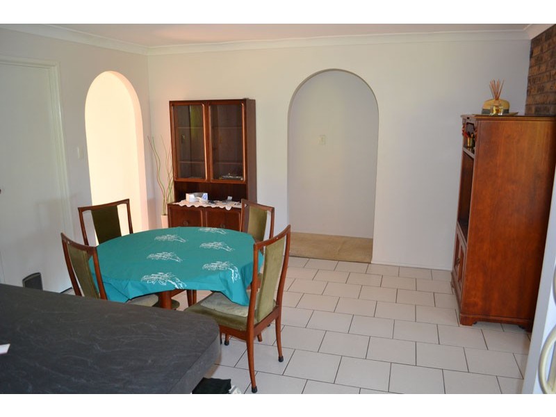 6 Yackatoon Court, Ocean Shores NSW 2483