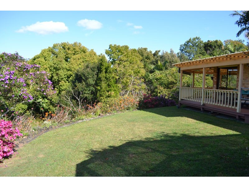 6 Yackatoon Court, Ocean Shores NSW 2483