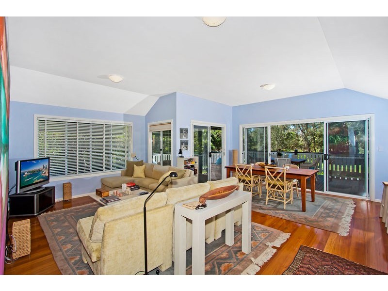 17 The Esplanade, New Brighton NSW 2483