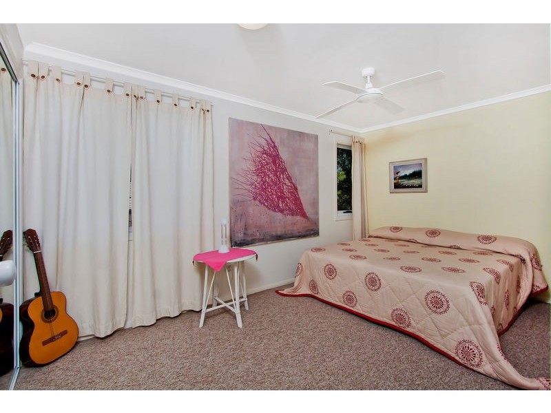 17 The Esplanade, New Brighton NSW 2483