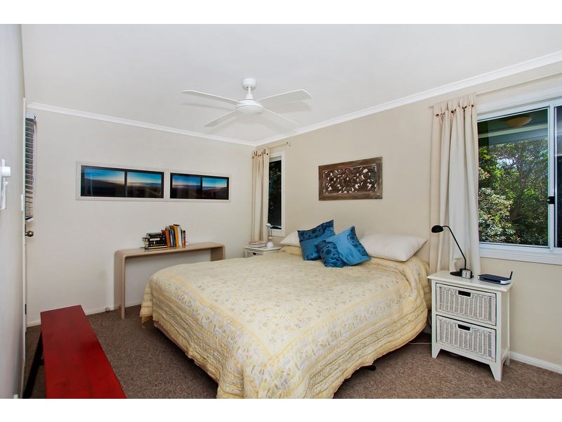 17 The Esplanade, New Brighton NSW 2483