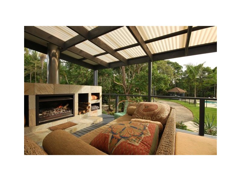 100 REDGATE ROAD, South Golden Beach NSW 2483