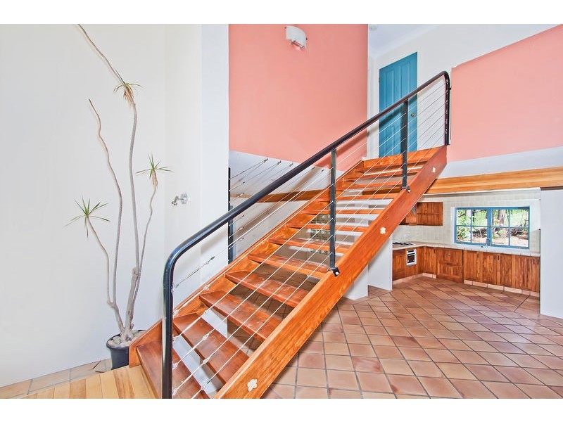 7 Binya Place, Ocean Shores NSW 2483