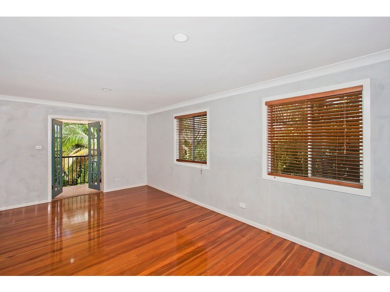 7 Binya Place, Ocean Shores NSW 2483