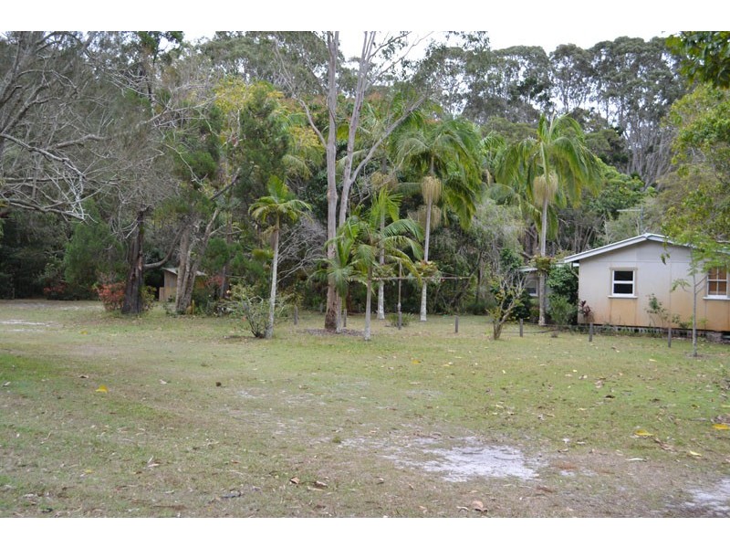 18 Casons Lane, New Brighton NSW 2483