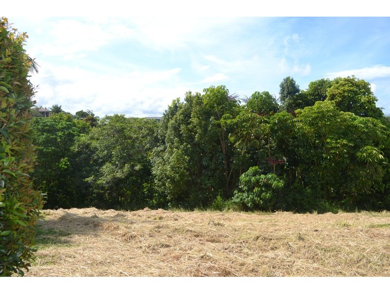 7 Wirruna Avenue, Ocean Shores NSW 2483
